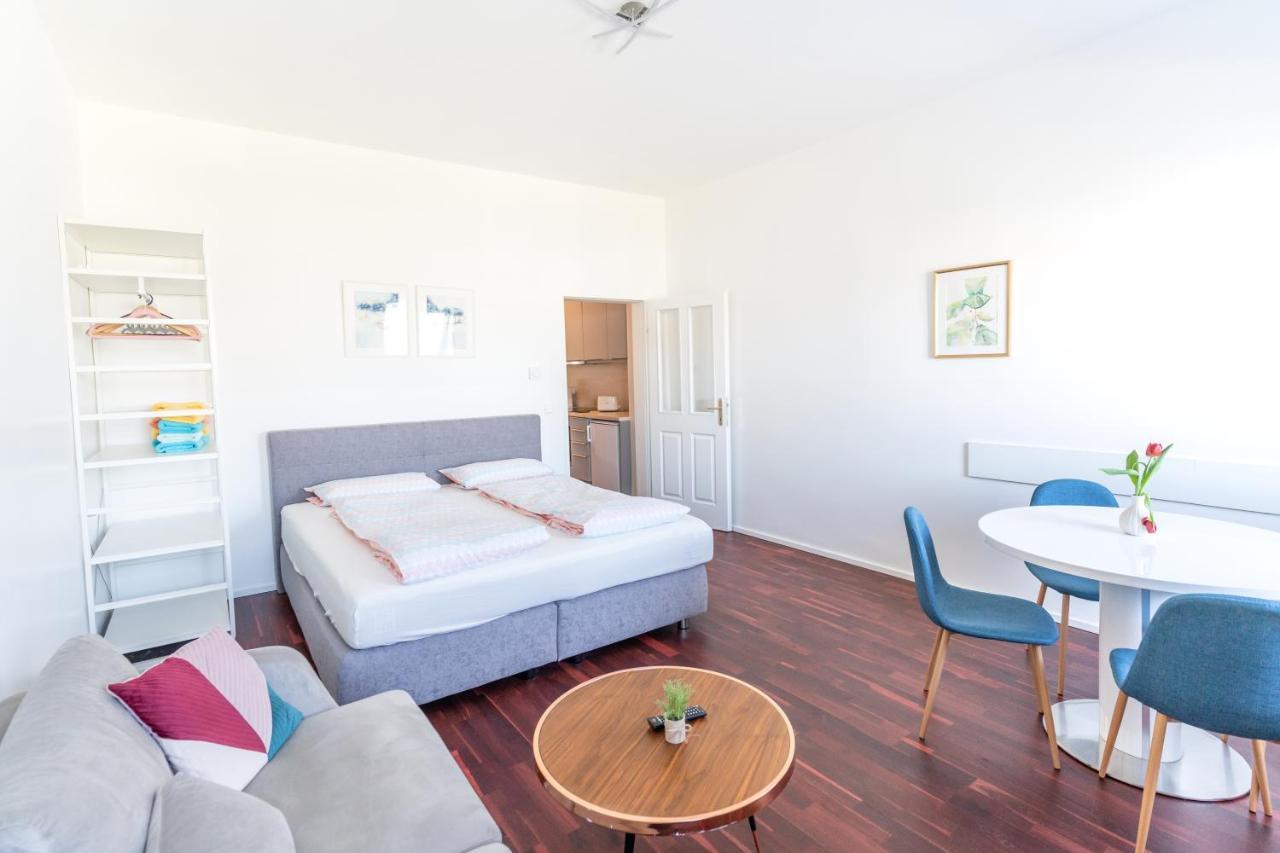 Comfortable 1100 With Contactless Check-in Apartament *